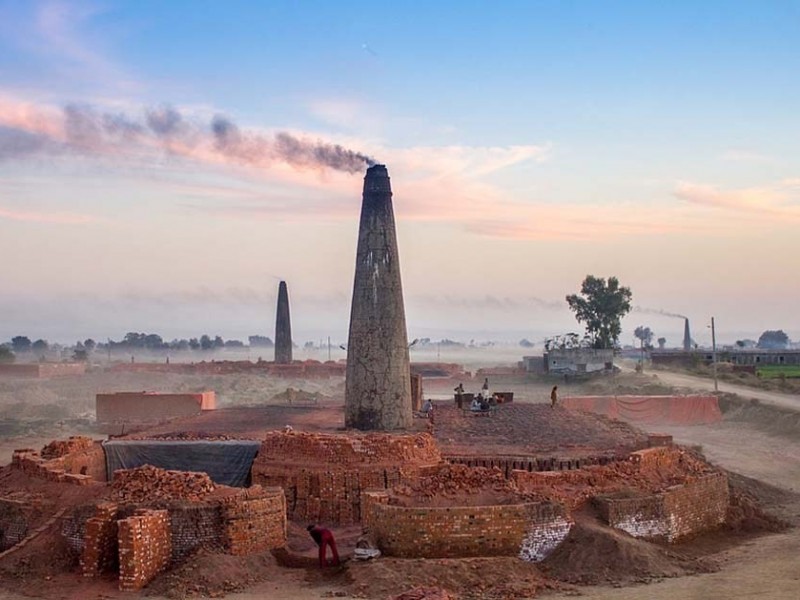 कालीकोटमा पहिलोपटक इँटा उद्योग सञ्चालनमा